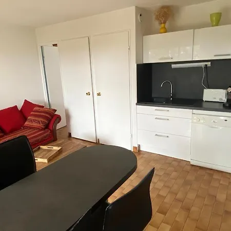Capitelles : Appart Avec Jardin, Face A La - Piscine Dans 생시프리앙