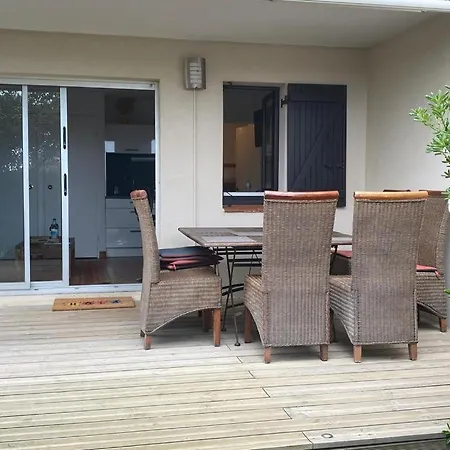 Capitelles : Appart Avec Jardin, Face A La - Piscine Dans 생시프리앙